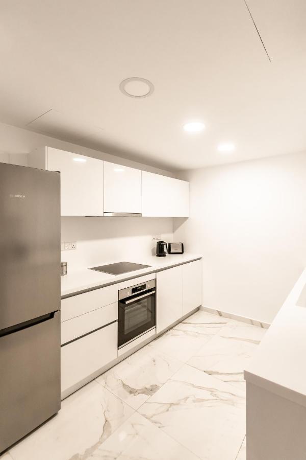 Silver House Boutique Apartment Paphos Exterior photo