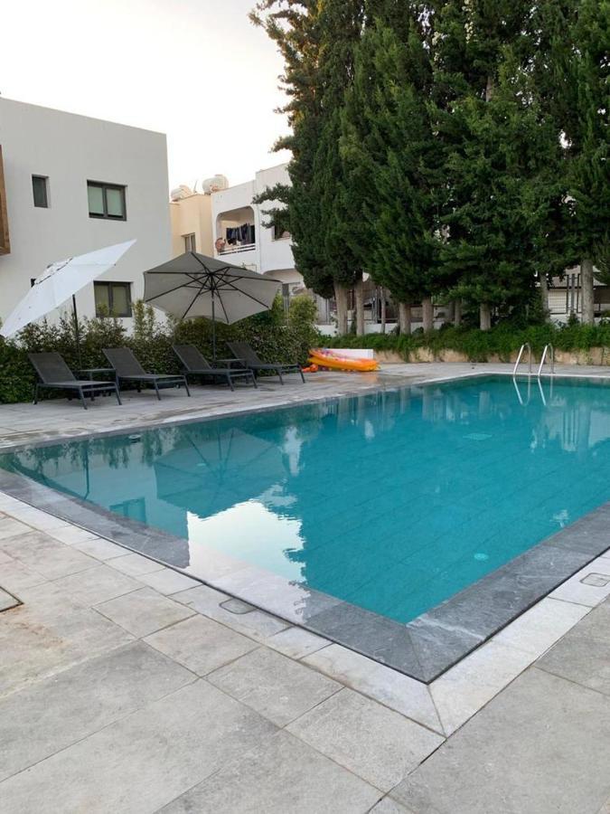 Silver House Boutique Apartment Paphos Exterior photo